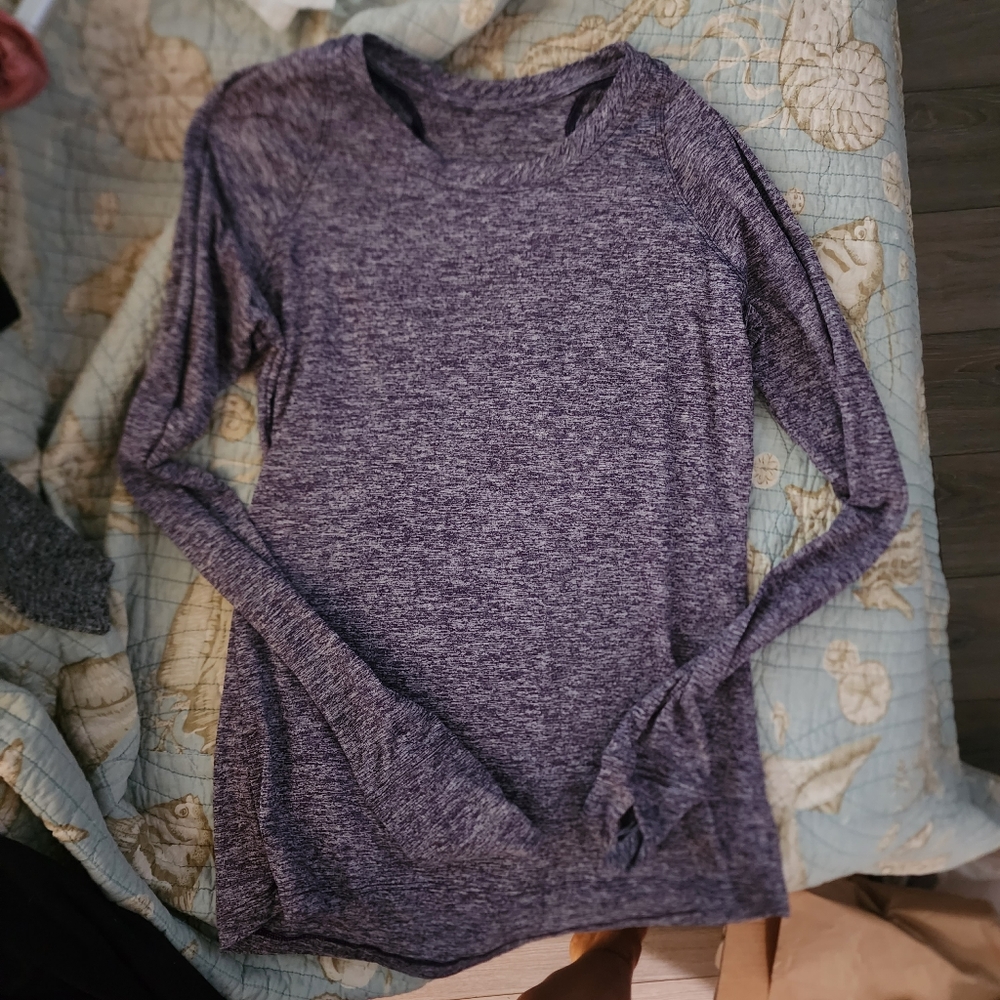 Fleo Long Sleeve Top